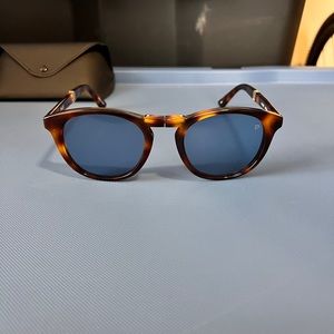 Page Folding Sunglasses
